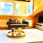 Cozy In Vintage House In Apartmán *