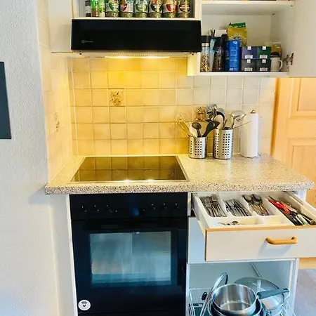 Cozy In Vintage House In * カンデルシュテッグ