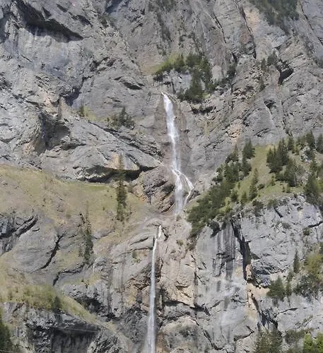 Cozy In Vintage House In