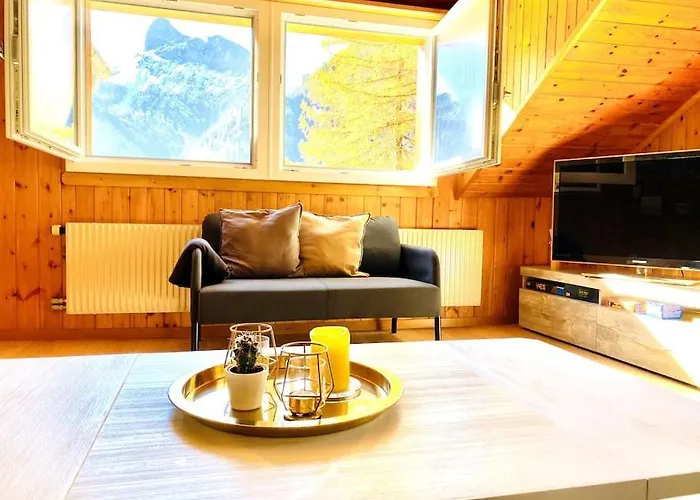 Cozy In Vintage House In Apartment *