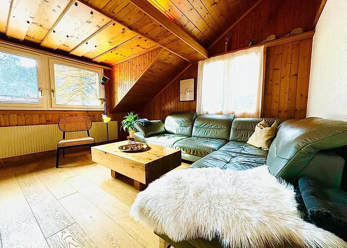 Cozy In Vintage House In Apartment