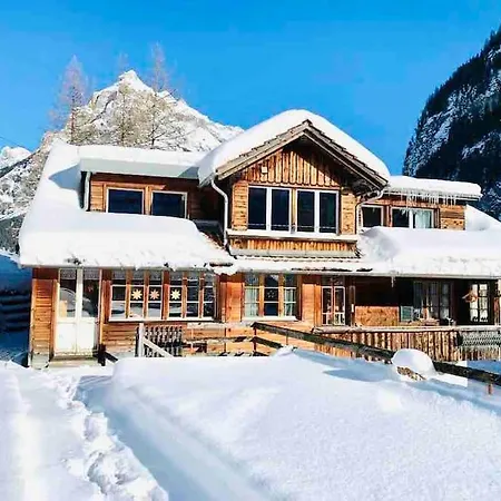 Апартаменты Cozy In Vintage House In *